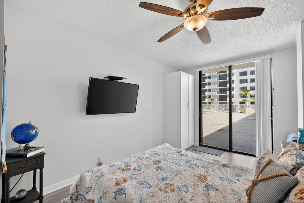 1200 Marine Way North Palm Beach FL 33408