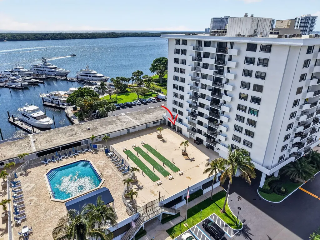 1200 Marine Way North Palm Beach FL 33408