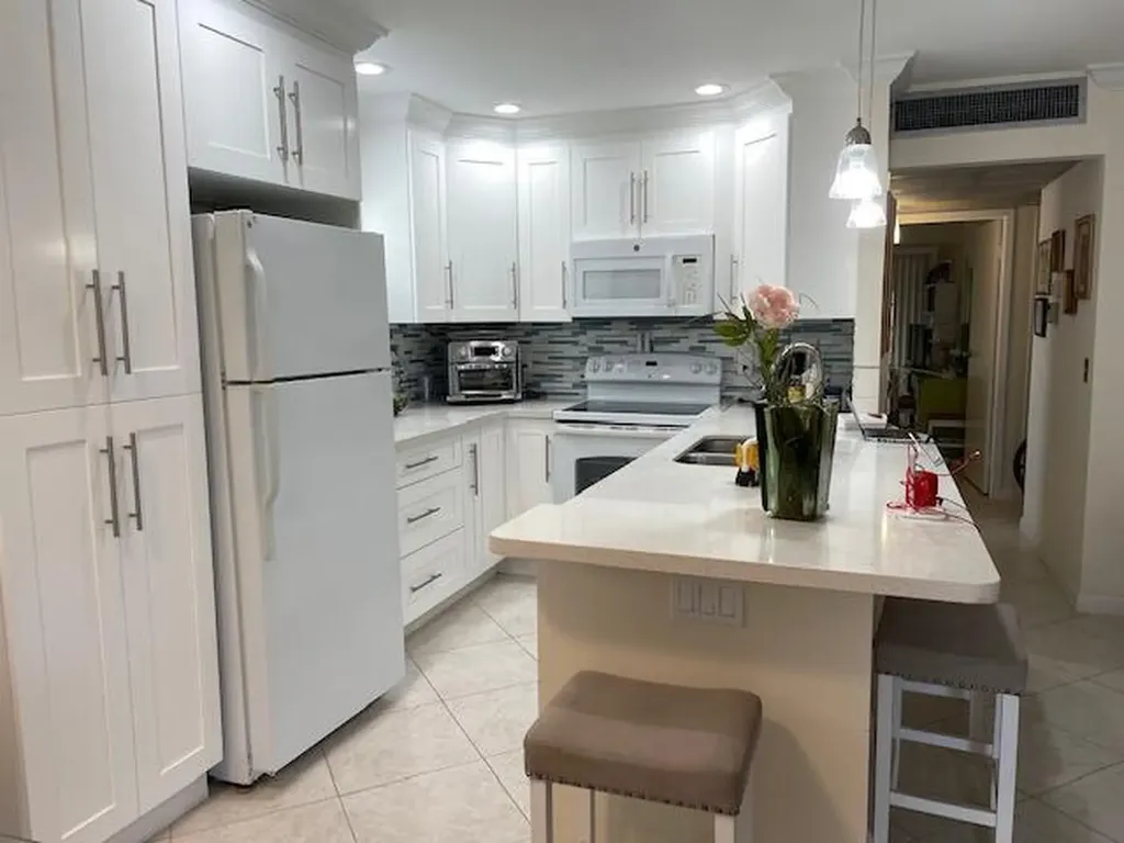 148 Waterford G Way Delray Beach FL 33446