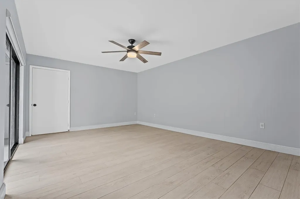 9156D SW 23rd Street Davie FL 33324