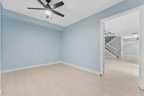 9156D SW 23rd Street Davie FL 33324