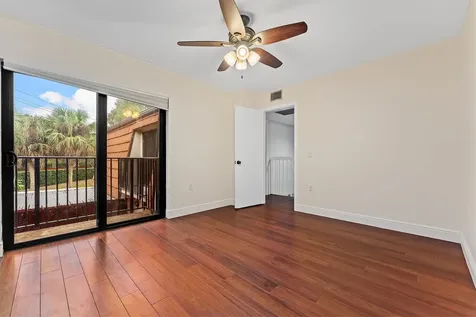 9156D SW 23rd Street Davie FL 33324