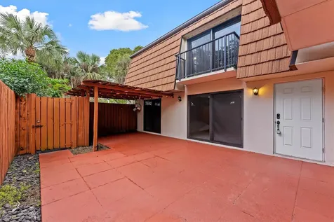 9156D SW 23rd Street Davie FL 33324