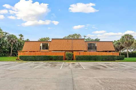 9156D SW 23rd Street Davie FL 33324