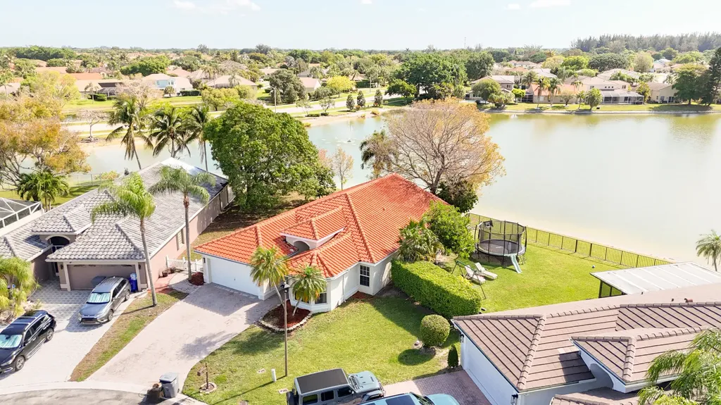10789 Barque Court Boca Raton FL 33498
