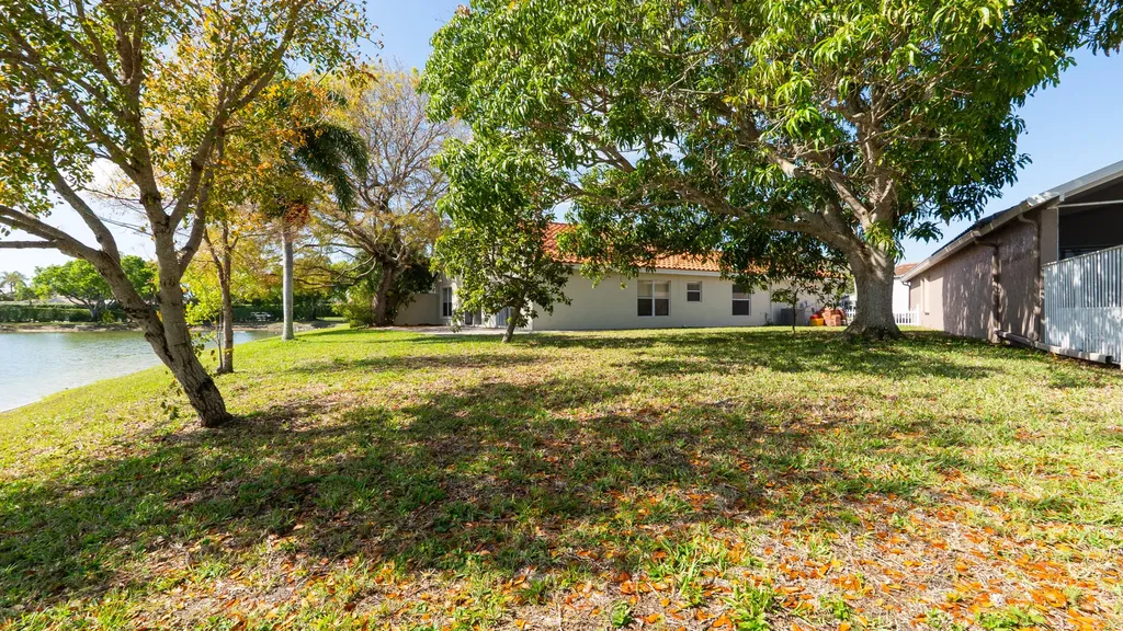 10789 Barque Court Boca Raton FL 33498