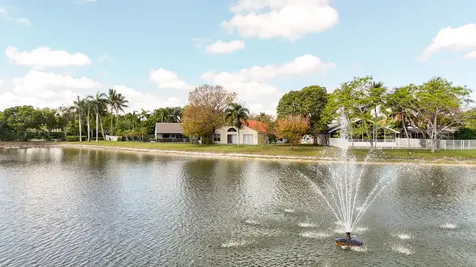 10789 Barque Court Boca Raton FL 33498