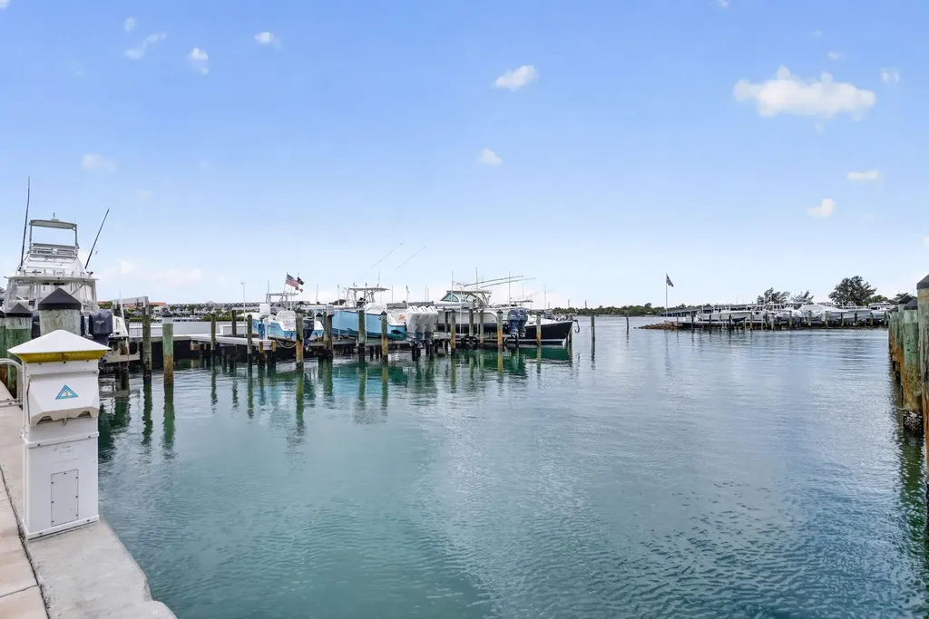 1748 Jupiter Cove Drive Jupiter FL 33469