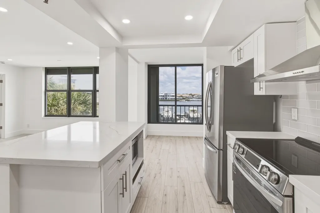 1748 Jupiter Cove Drive Jupiter FL 33469