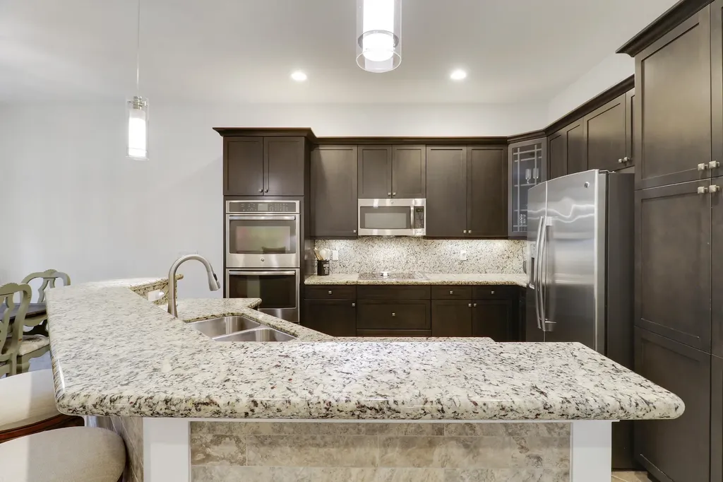 5242 Cambridge Court Palm Beach Gardens FL 33418