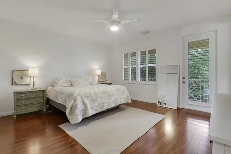 5242 Cambridge Court Palm Beach Gardens FL 33418