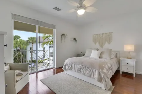 5242 Cambridge Court Palm Beach Gardens FL 33418