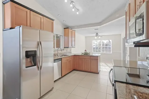 152 NE Twylite Terrace Port St Lucie FL 34983