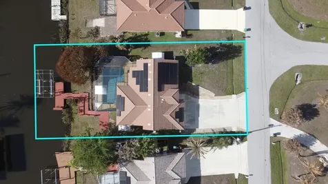 152 NE Twylite Terrace Port St Lucie FL 34983