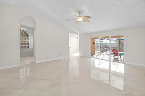 152 NE Twylite Terrace Port St Lucie FL 34983