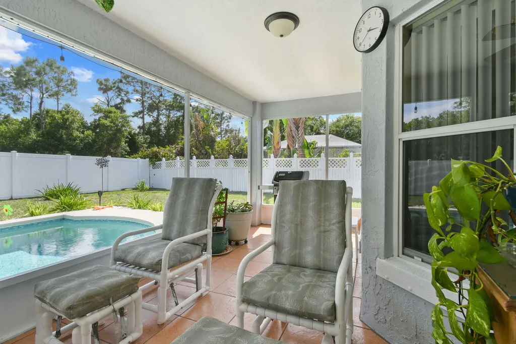 6727 Dickinson Terrace Port St Lucie FL 34952