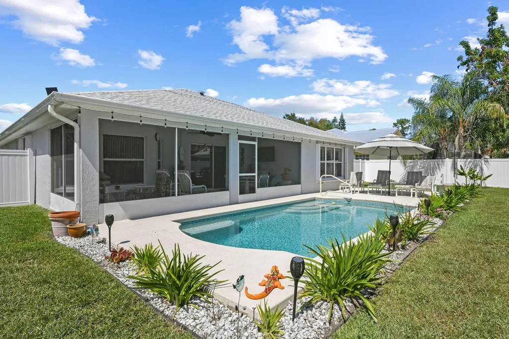 6727 Dickinson Terrace Port St Lucie FL 34952