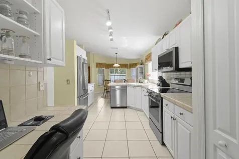 6727 Dickinson Terrace Port St Lucie FL 34952