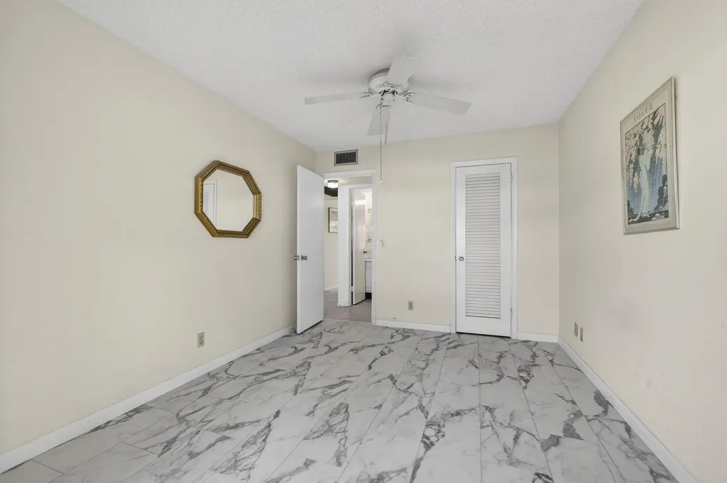 100 Sheffield E West Palm Beach FL 33417