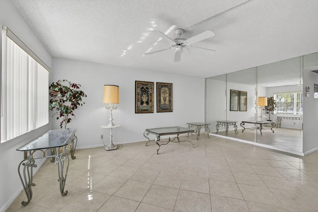 100 Sheffield E West Palm Beach FL 33417