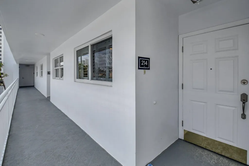 3224 S Ocean Boulevard Highland Beach FL 33487