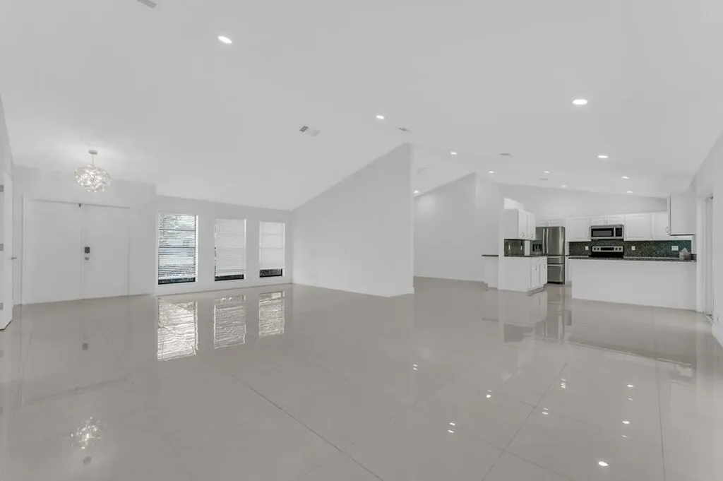 11388 NW 18th Manor Coral Springs FL 33071
