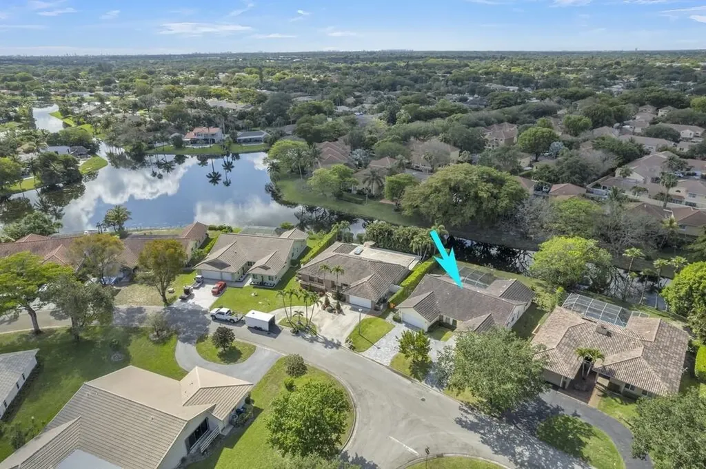 11388 NW 18th Manor Coral Springs FL 33071