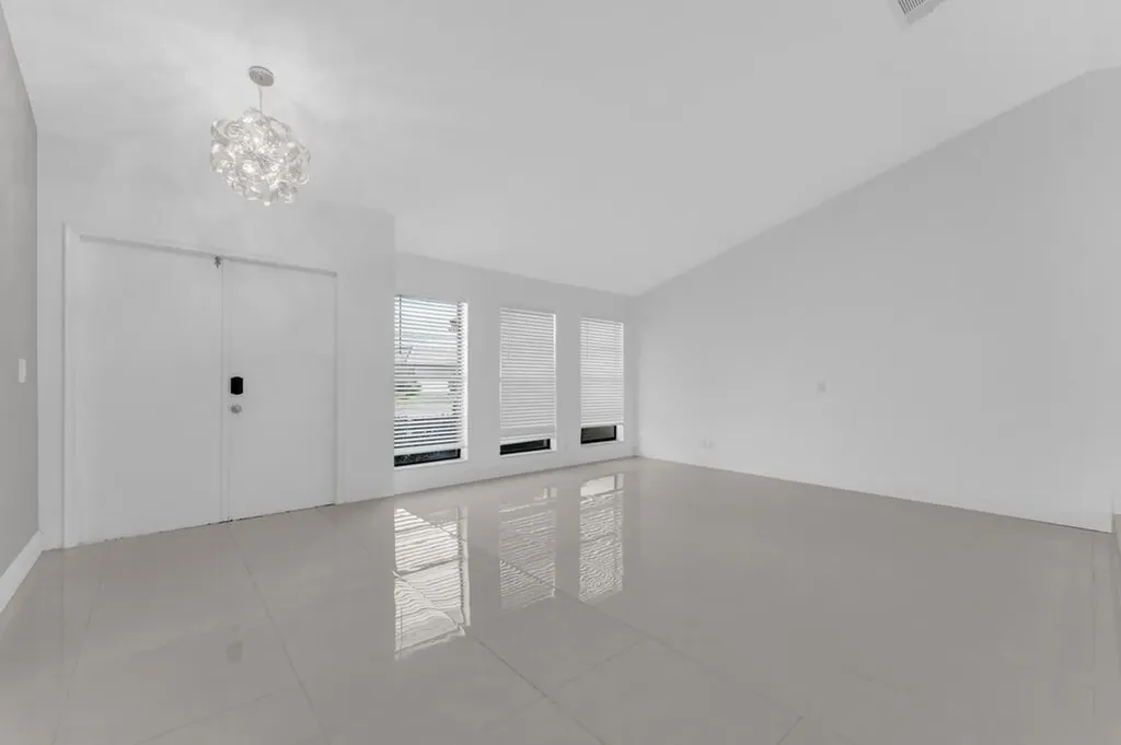 11388 NW 18th Manor Coral Springs FL 33071