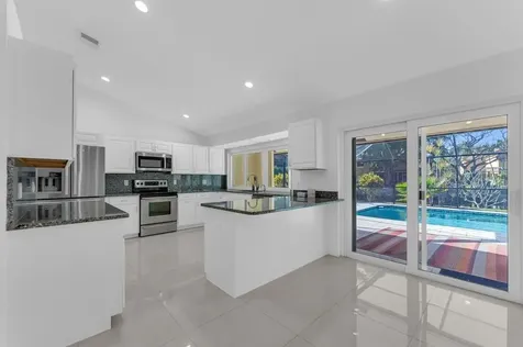 11388 NW 18th Manor Coral Springs FL 33071