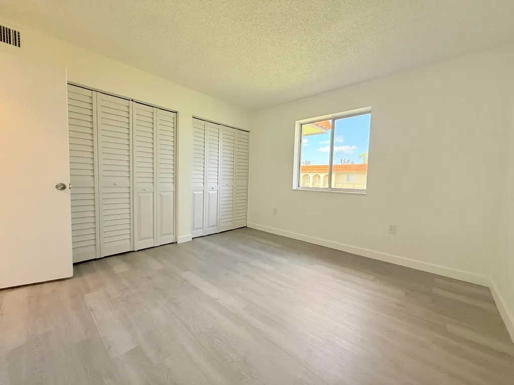6106 Forest Hill Boulevard West Palm Beach FL 33415