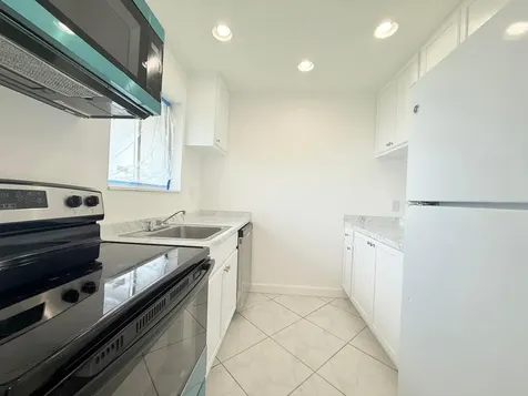 6106 Forest Hill Boulevard West Palm Beach FL 33415