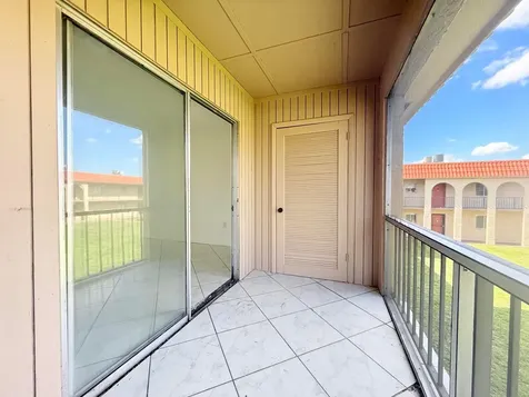 6106 Forest Hill Boulevard West Palm Beach FL 33415