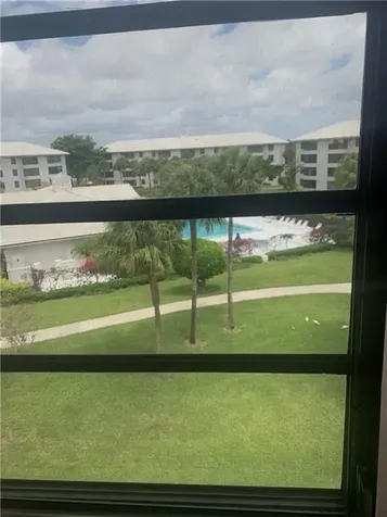 3635 Whitehall Drive West Palm Beach FL 33401