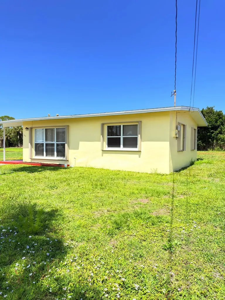 3231 SE Monte Vista Street Port St Lucie FL 34952