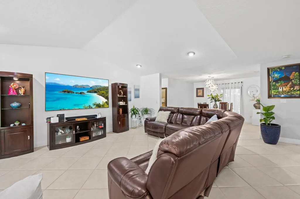 10739 NW 21st Street Coral Springs FL 33071