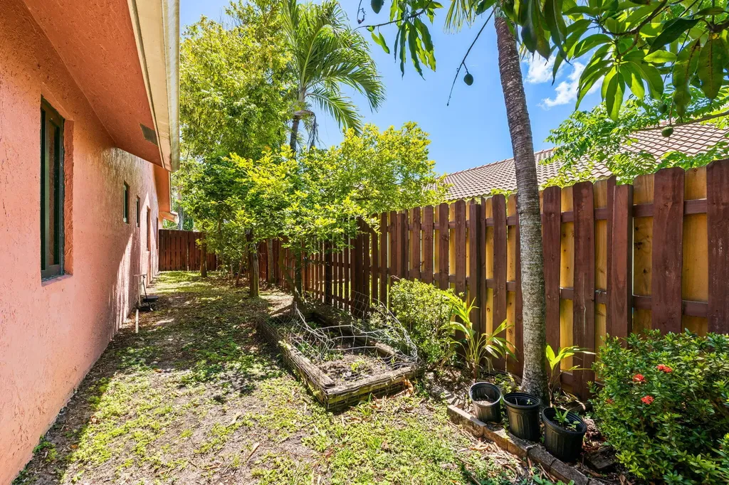 10739 NW 21st Street Coral Springs FL 33071