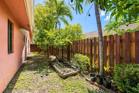 10739 NW 21st Street Coral Springs FL 33071