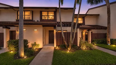 4314 Carambola Circle N Coconut Creek FL 33066