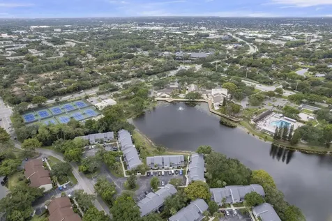 4314 Carambola Circle N Coconut Creek FL 33066