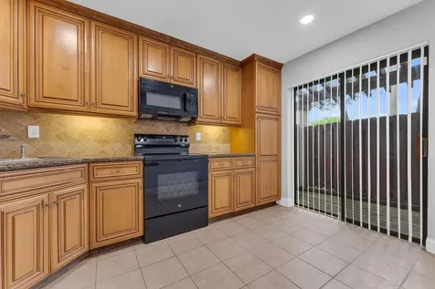 4314 Carambola Circle N Coconut Creek FL 33066