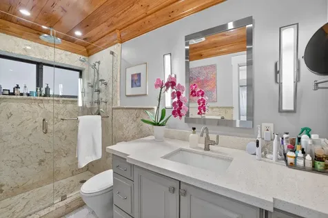1642 SE 7th Street Deerfield Beach FL 33441