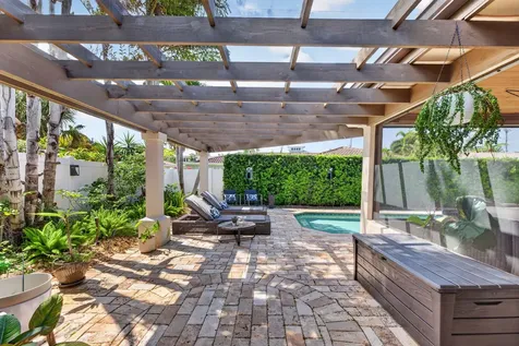 1642 SE 7th Street Deerfield Beach FL 33441