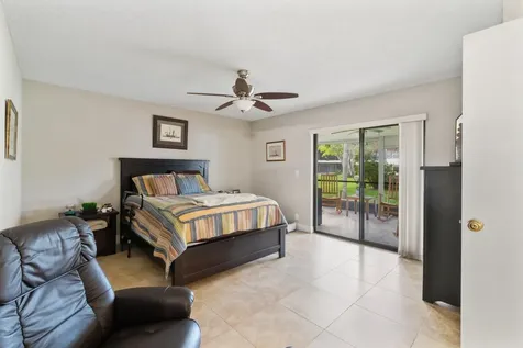 3333 Jog Park Drive Greenacres FL 33467