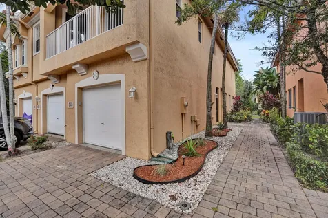 1825 Sonrisa Street Riviera Beach FL 33404