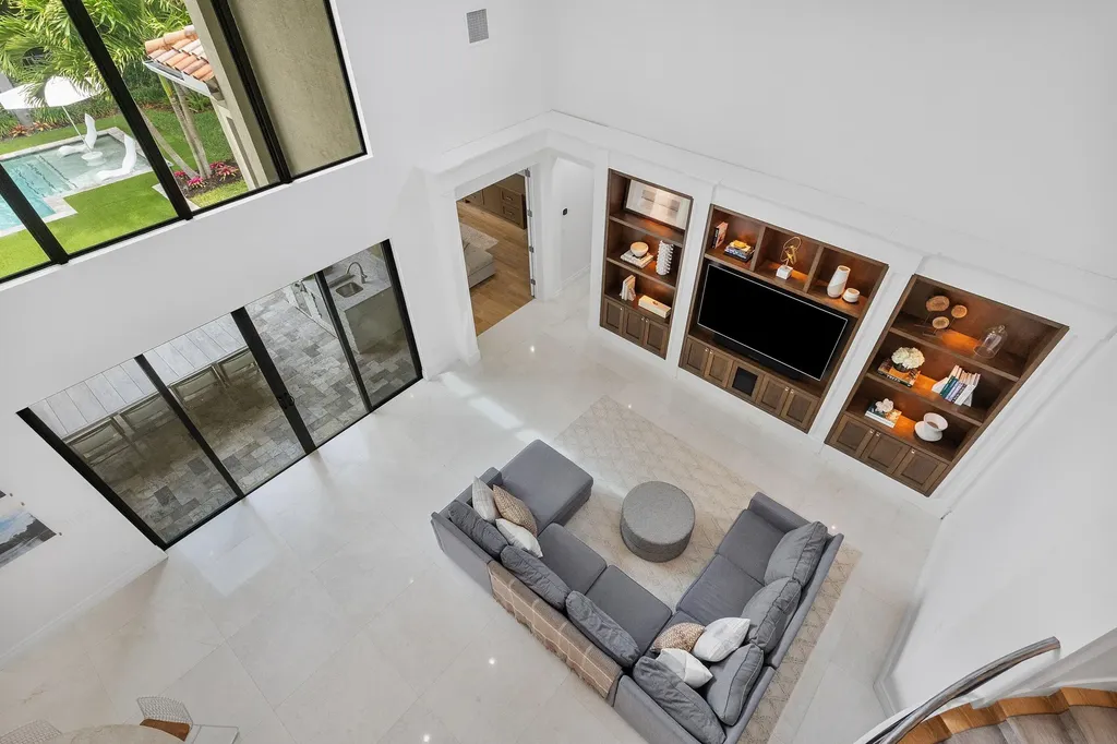 8748 Lewis River Road Delray Beach FL 33446