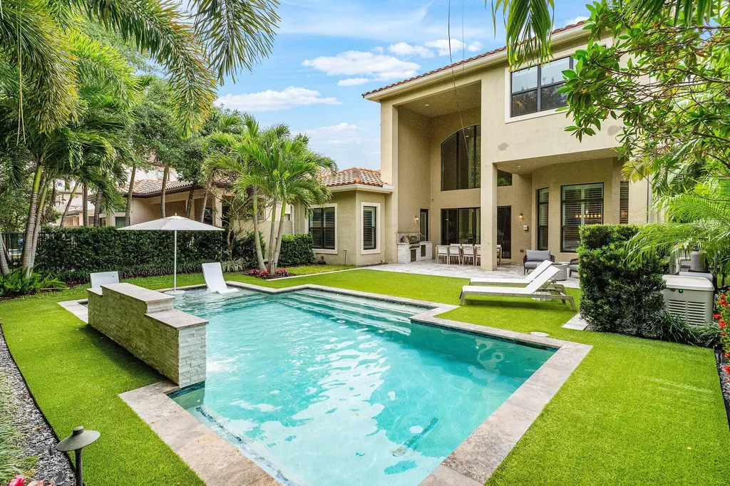 8748 Lewis River Road Delray Beach FL 33446