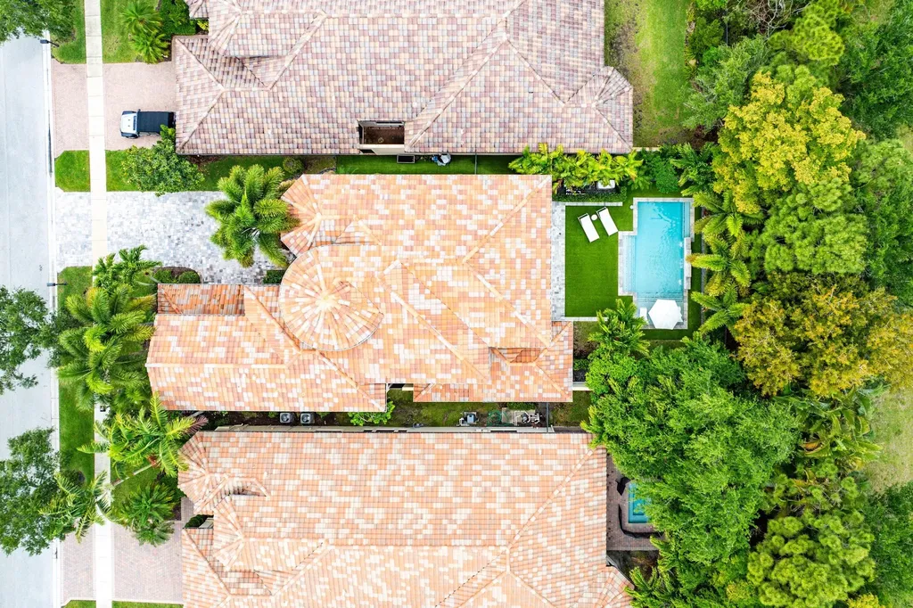 8748 Lewis River Road Delray Beach FL 33446