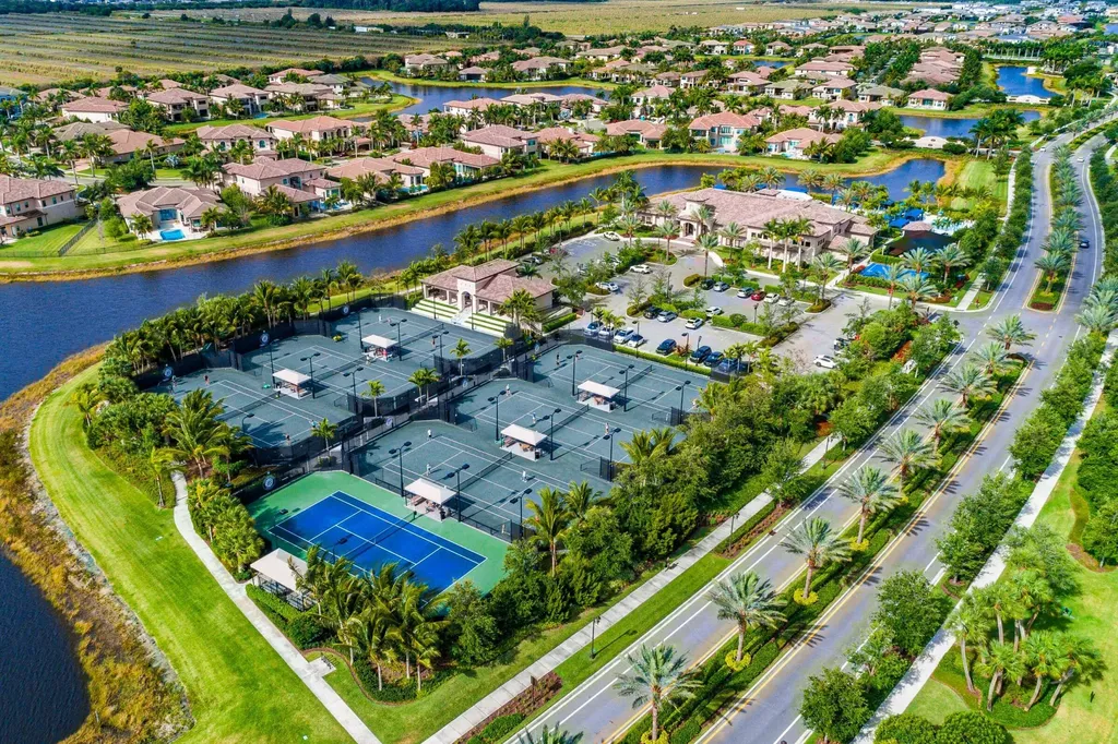 8748 Lewis River Road Delray Beach FL 33446