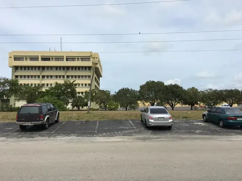 1590 NW 43rd Apt 310 Avenue Lauderhill FL 33313
