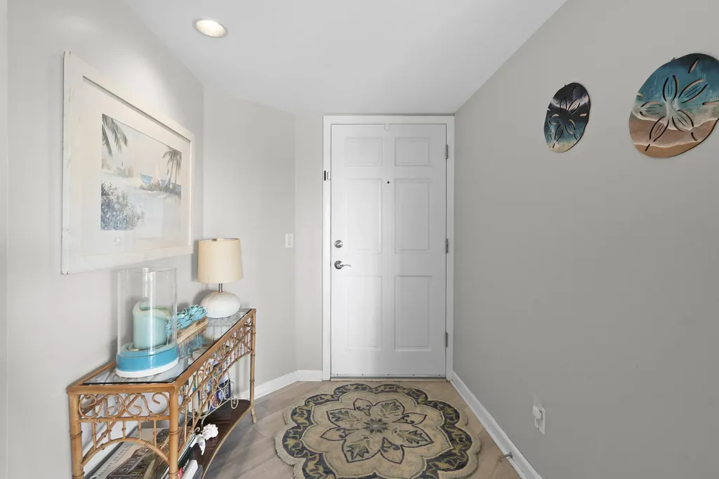 233 NE Edgewater Drive Hutchinson Island FL 34996